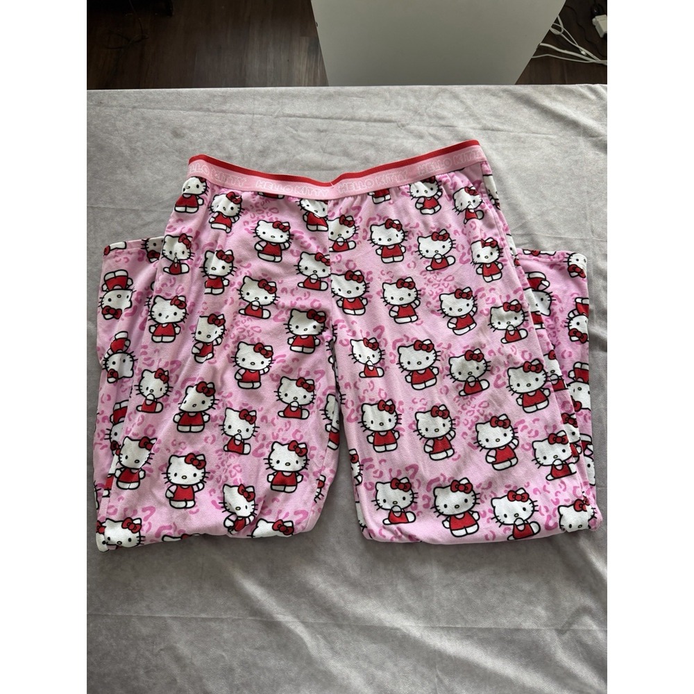 Women's XL Hello Kitty Christmas Winter Pajama Pants Pink w/Silver Snowflakes